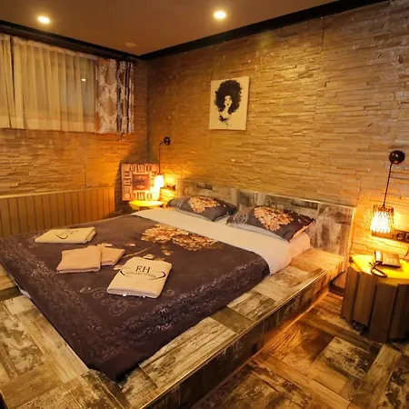 Elegant House Apart Otel 캡슐호텔 *