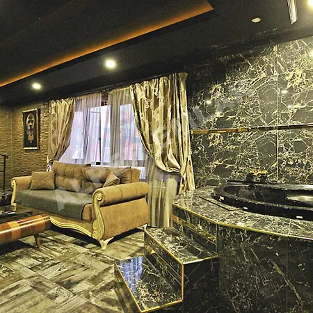 Elegant House Apart Otel 캡슐호텔 *