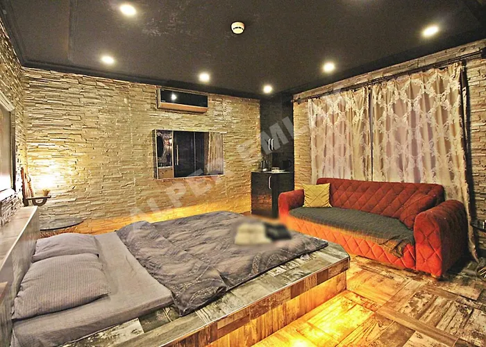 Capsule hotel Elegant House Apart Otel