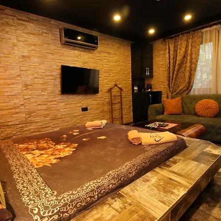 Elegant House Apart Otel Hôtel capsule *