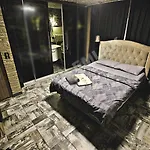 Elegant House Apart Otel *