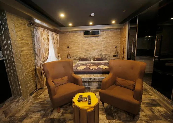 Elegant House Apart Otel *